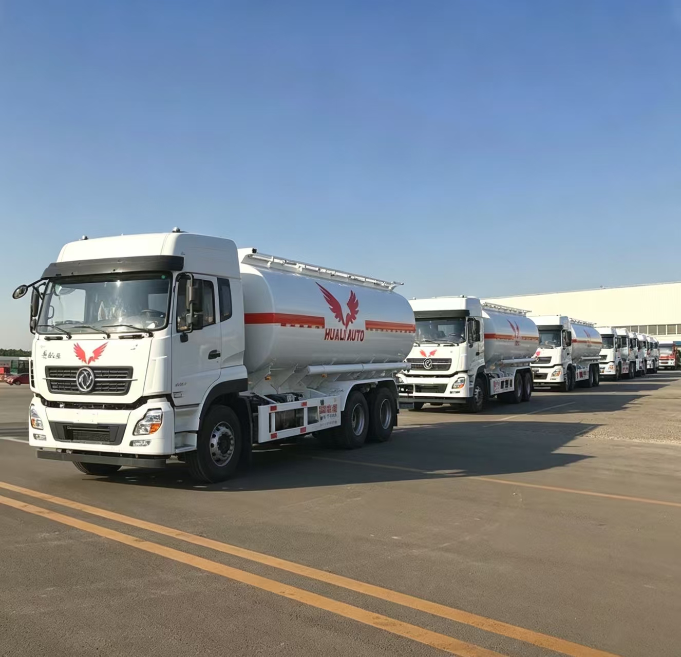 Hualu Tanker Semi‑Trailer – Max Payload, Zero Leak, Full Peace of Mind
