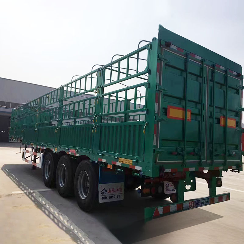 Hualu Fence Semi Trailer – Strong & Spacious