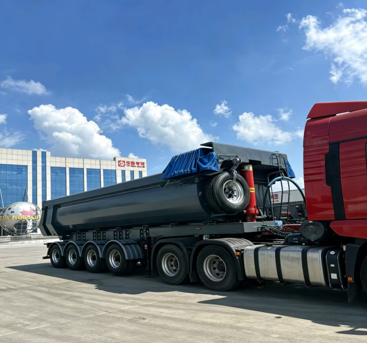 Don't Let Rain Ruin Your Cargo in Ghana! Hualu Rear-Dump Semi-Trailer with Tarpaulin Boosts Utilization by 11% for More Cargo Types